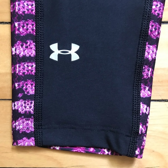 Under Armor Raglan Athletic Magenta Snakeskin Set - Picture 6 of 8